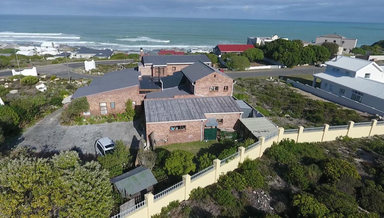 Oceanview Guesthouse Struisbaai Bagian luar foto